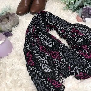 Vera Bradley Magenta Canterbury Scarf